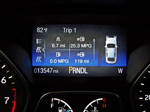 Used 2016 Ford Focus SE FWD image 14