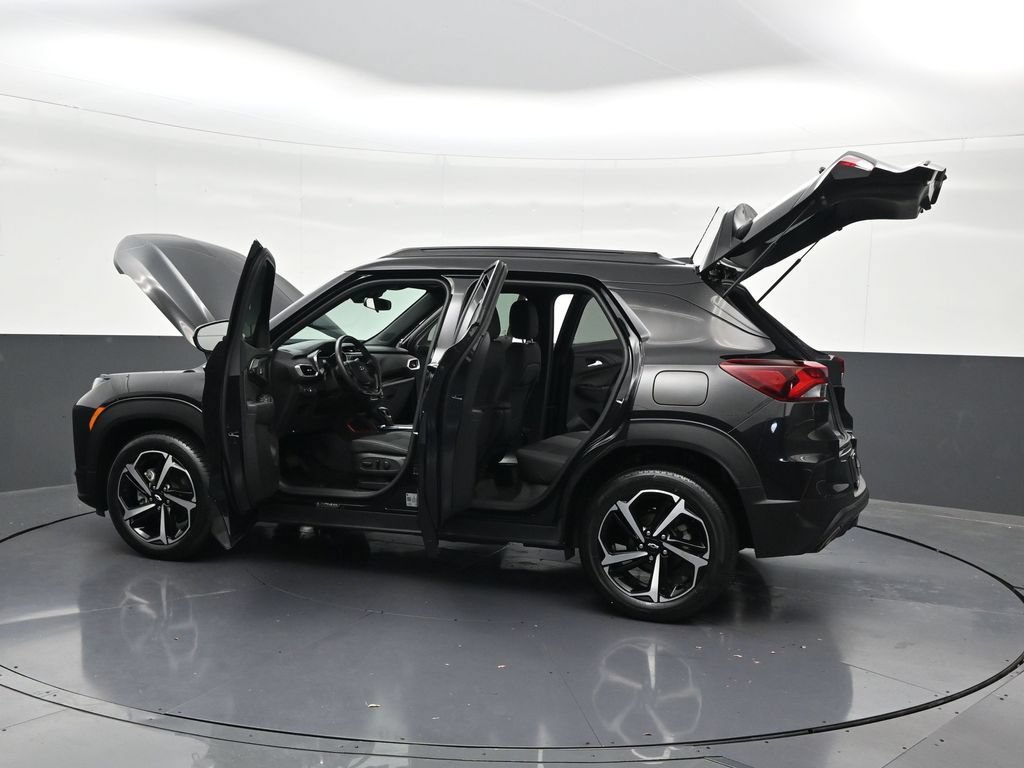 Used 2023 Chevrolet TrailBlazer RS FWD image 38