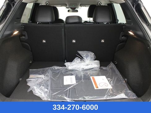 New 2026 Nissan Kicks SR image 25