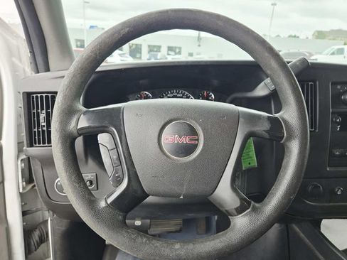 Used 2014 GMC Savana 2500 RWD image 16
