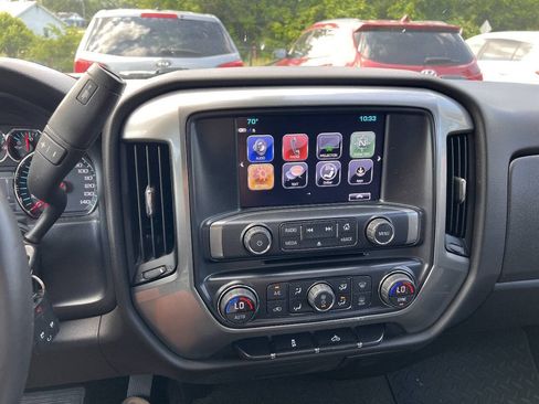Used 2018 Chevrolet Silverado 1500 LT w/ All Star Edition AWD/4WD image 17