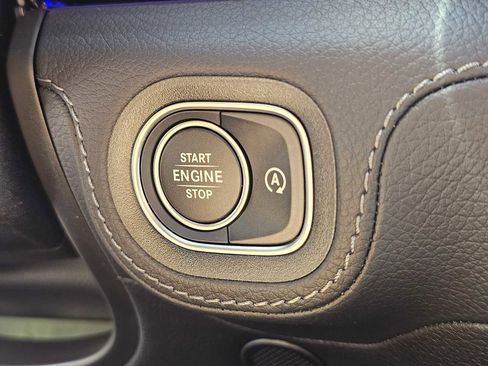 New 2026 Mercedes-Benz GLS 580 4MATIC image 30