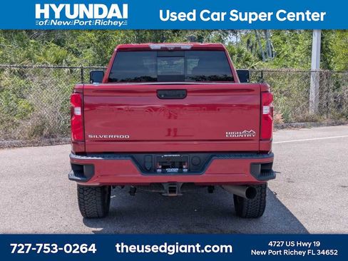 Used 2020 Chevrolet Silverado 3500 High Country w/ Technology Package AWD/4WD image 4