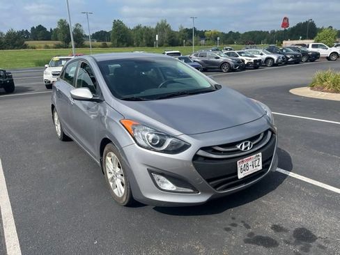 Used 2013 Hyundai Elantra GT FWD image 3