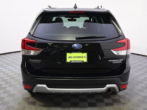 Used 2022 Subaru Forester Touring image 5