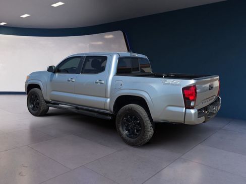 Used 2023 Toyota Tacoma SR image 3
