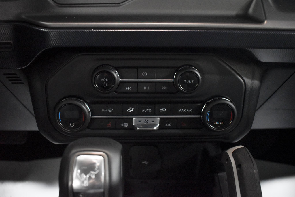 Used 2023 Ford Bronco Outer Banks AWD/4WD image 29