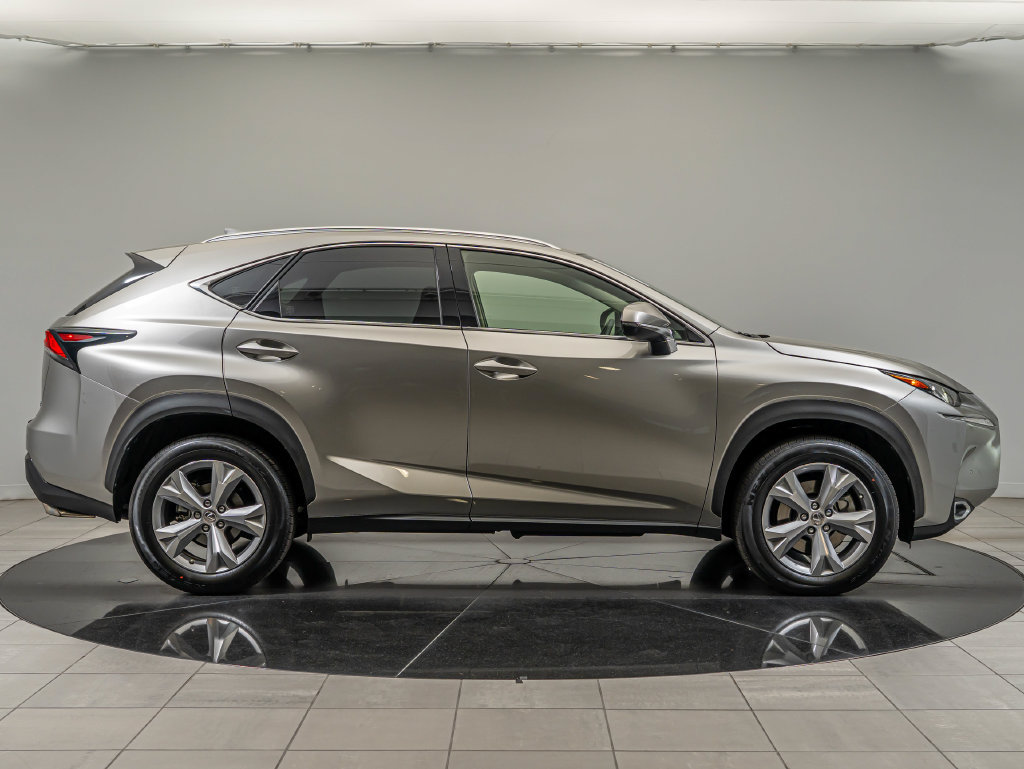 Used 2017 Lexus NX 200t AWD w/ Premium Package image 4
