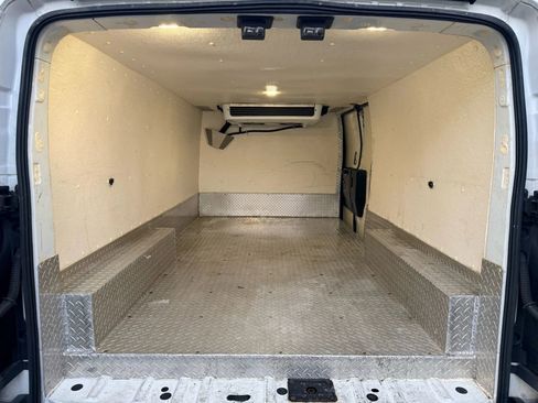 Used 2016 Ford Transit 350 148 Low Roof w/ Exterior Upgrade Package RWD image 10