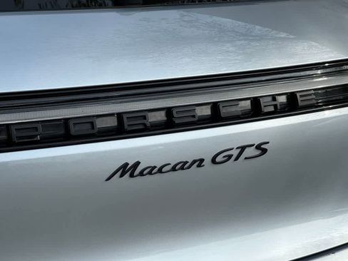 Used 2021 Porsche Macan GTS image 6