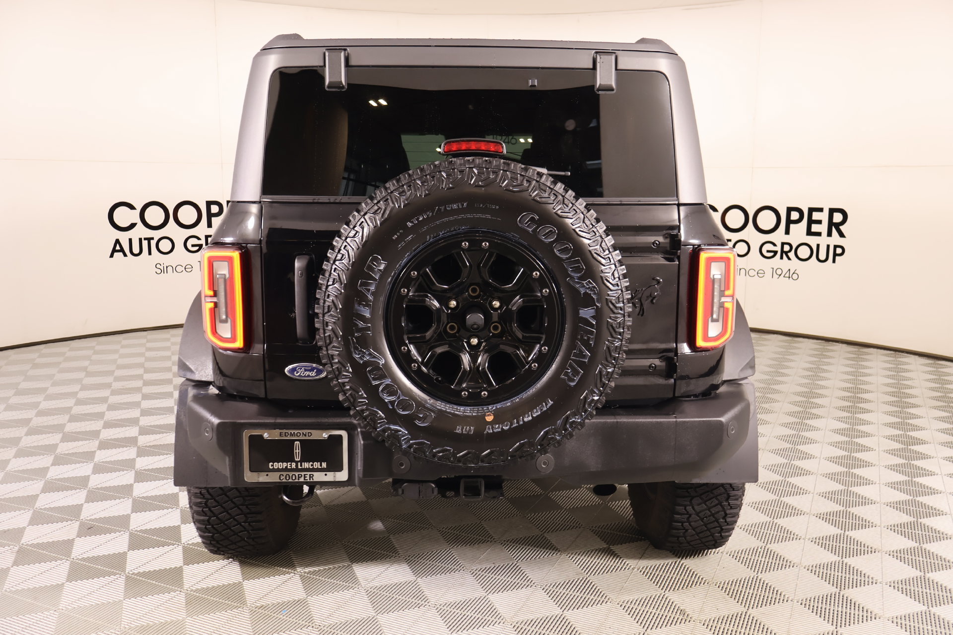 Used 2023 Ford Bronco Wildtrak AWD/4WD image 23