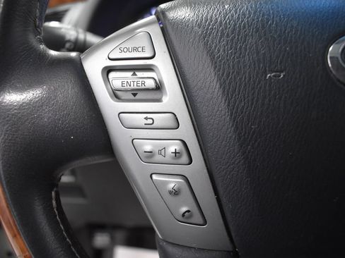 Used 2017 INFINITI QX80 4WD w/ Deluxe Technology Package image 31
