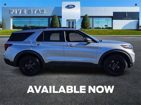 Used 2022 Ford Explorer Timberline image 9