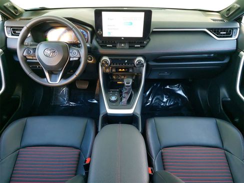 Used 2023 Toyota RAV4 XSE image 9