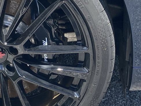 New 2024 Maserati Levante Trofeo image 13