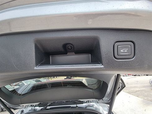 New 2026 Chevrolet Blazer EV LT image 33