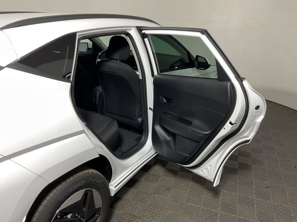 New 2025 Hyundai Kona SEL FWD image 34