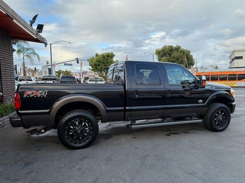 Used 2016 Ford F250 King Ranch w/ FX4 Off-Road Package AWD/4WD image 12