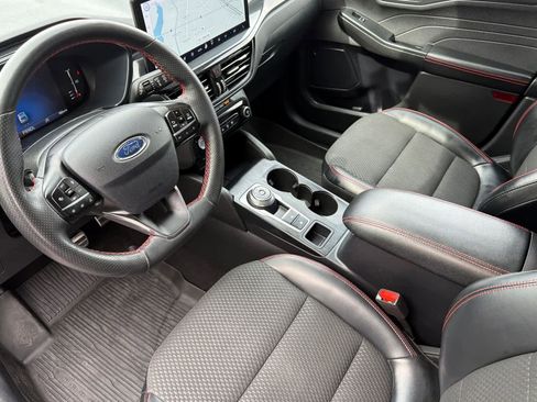 Certified 2023 Ford Escape ST-Line w/ Tech Pack #1 image 11