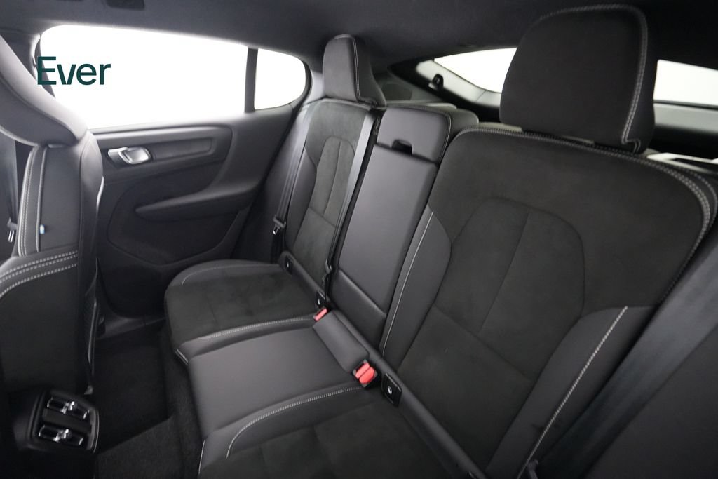 Used 2023 Volvo C40 P8 Recharge Plus AWD/4WD image 24