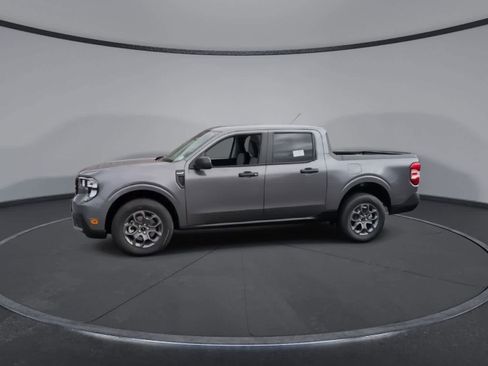 New 2025 Ford Maverick XLT image 4