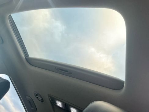 Used 2022 Kia Telluride S image 17