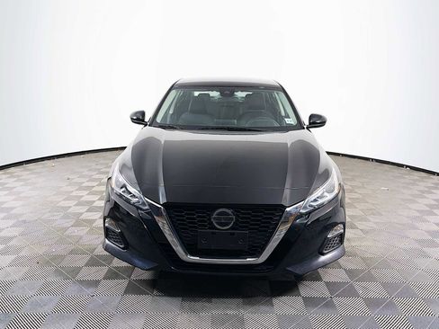 Used 2022 Nissan Altima 2.5 SV image 2
