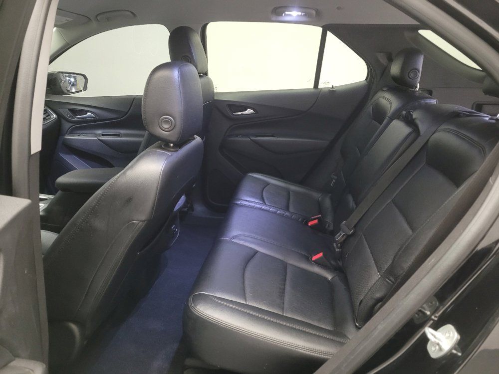 Used 2020 Chevrolet Equinox LT FWD image 18