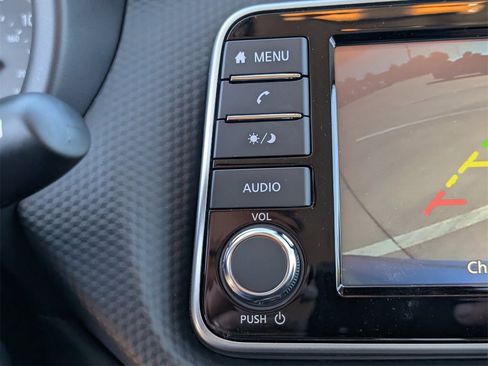 New 2025 Nissan Kicks Play S image 14