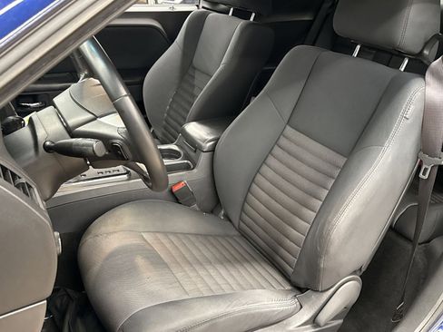 Used 2013 Dodge Challenger SXT RWD image 14