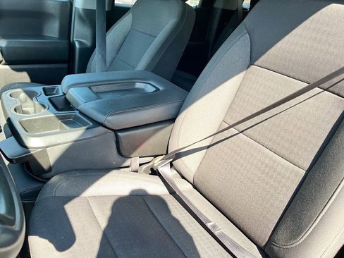 Used 2024 Chevrolet Silverado 1500 Custom Trail Boss AWD/4WD image 19