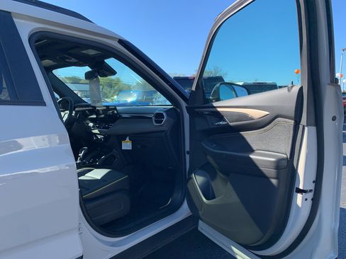 New 2026 Chevrolet TrailBlazer ACTIV w/ Convenience Package FWD image 28