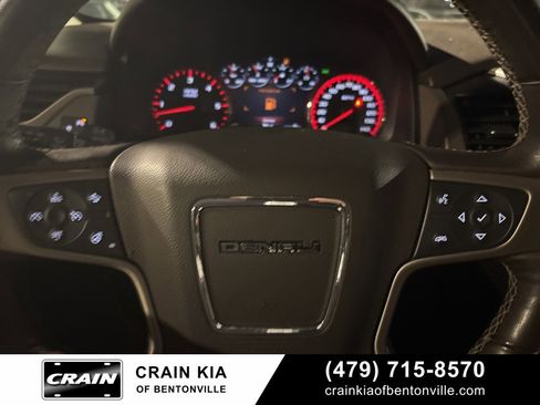 Used 2016 GMC Yukon Denali image 26