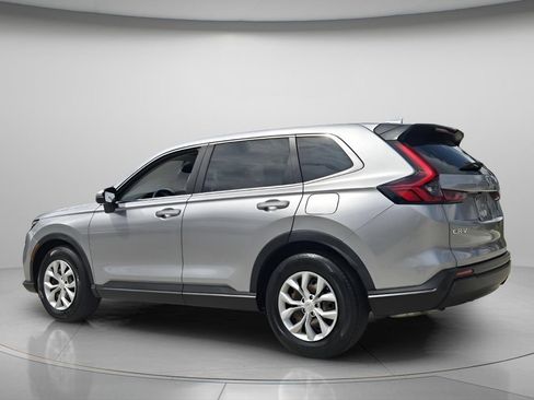 Used 2023 Honda CR-V LX image 8