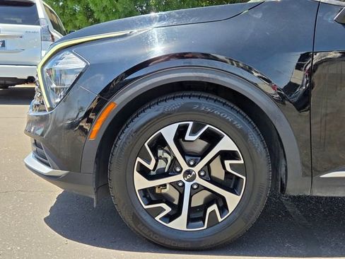 Certified 2023 Kia Sportage EX FWD image 9