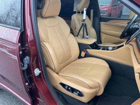 Used 2024 Jeep Grand Cherokee L Summit image 42