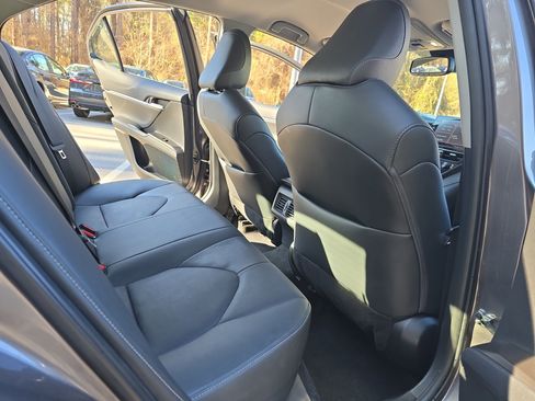 Used 2024 Toyota Camry XSE image 11