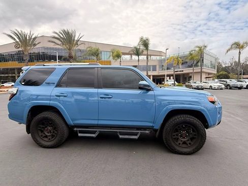 Used 2018 Toyota 4Runner TRD Pro AWD/4WD image 4
