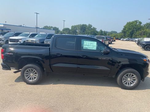 New 2026 Chevrolet Colorado LT w/ LT Convenience Package image 2