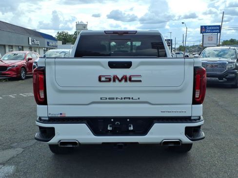 Used 2024 GMC Sierra 1500 Denali w/ Denali Reserve Package AWD/4WD image 4