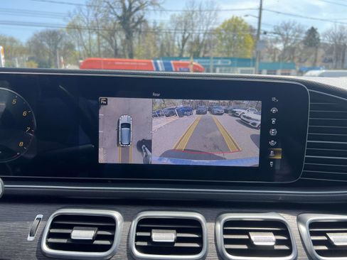 Used 2022 Mercedes-Benz GLE 350 4MATIC w/ AMG Line Exterior image 28