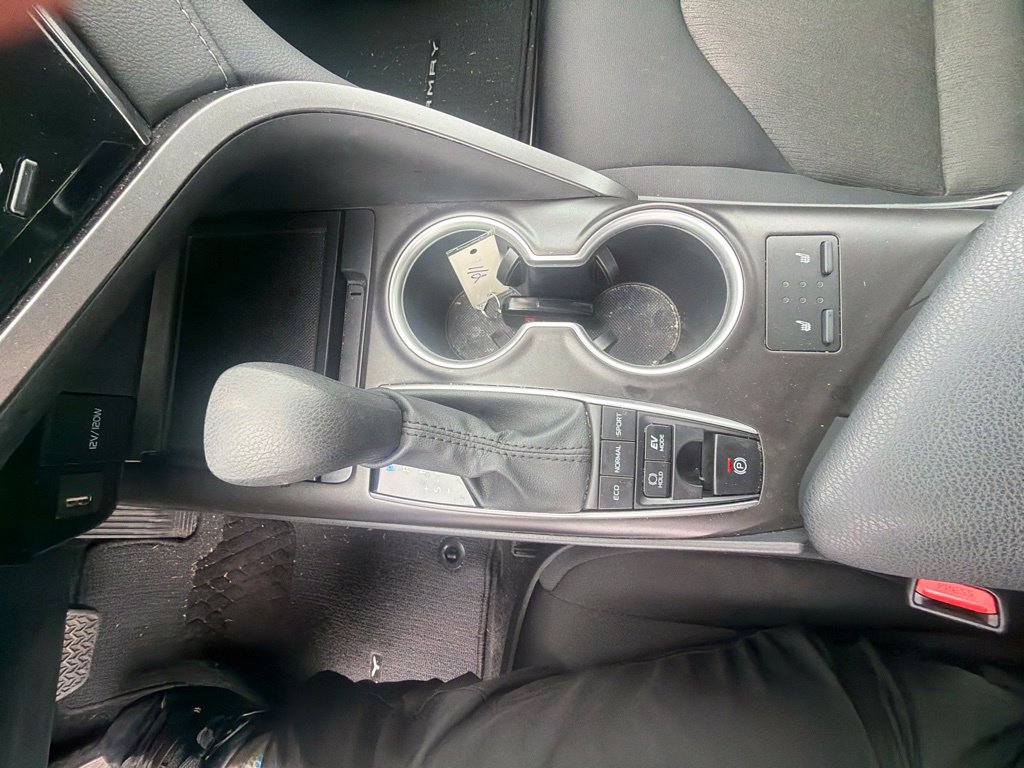 Used 2024 Toyota Camry LE w/ Cold Weather Package FWD image 22
