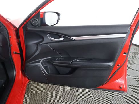 Used 2019 Honda Civic Sport image 19