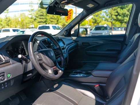 Used 2024 Honda Ridgeline TrailSport image 17