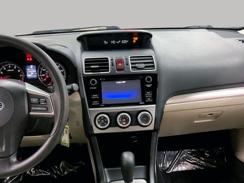 Used 2015 Subaru Crosstrek 2.0i Premium AWD/4WD image 7