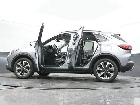 Used 2024 Ford Escape Platinum image 71