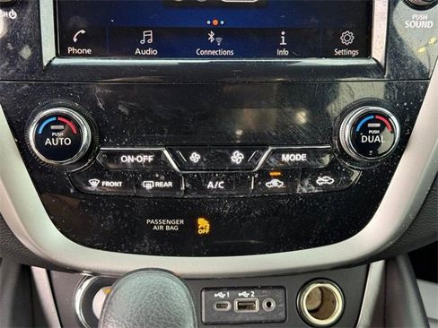 Used 2021 Nissan Murano S image 25