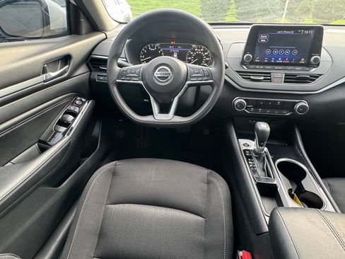 Used 2021 Nissan Altima 2.5 SV FWD image 15