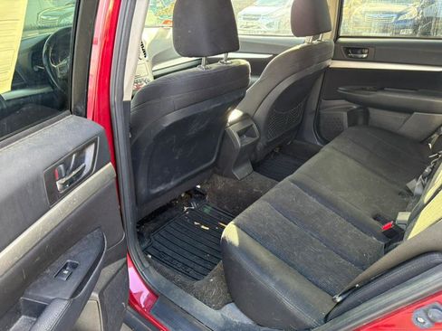 Used 2013 Subaru Outback 2.5i Premium w/ All-Weather Pkg image 6