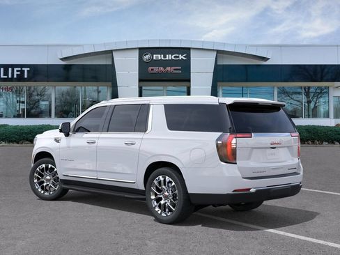 New 2026 GMC Yukon XL Elevation w/ Elevation Premium Package AWD/4WD image 4